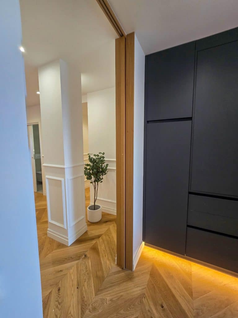 puertas correderas reforma odonnell Reformas integrales en Madrid para viviendas y locales. Calidad, diseño y profesionalidad a tu servicio.
